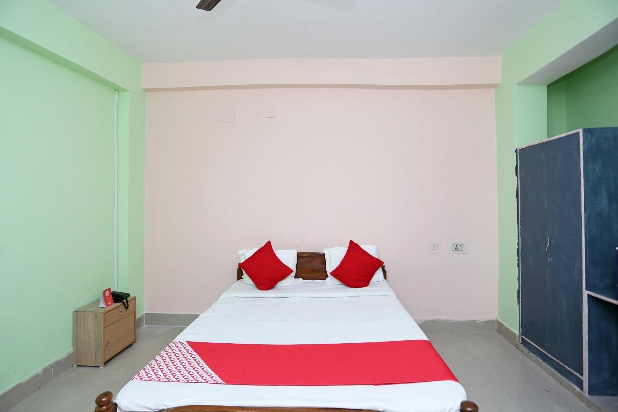 Hotel O New Urvashi Hajipur Bagian luar foto